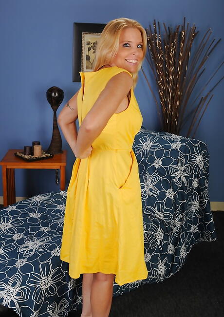 Curious british blonde mature Sky Martin makes some foot fetish 